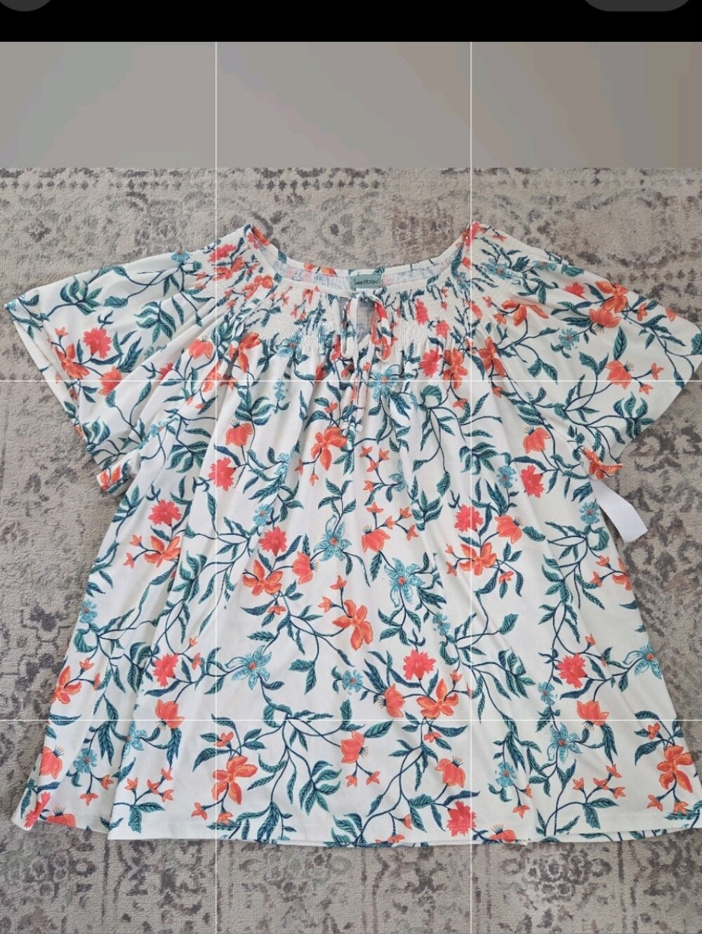 Sara Morgan Blouse Women’s 4X Floral Short Sleeve Top Boho Smocked Tie